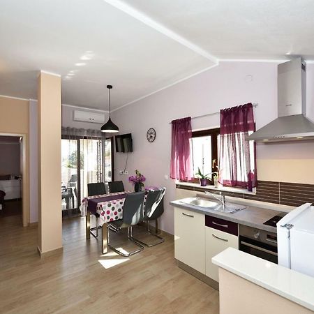 Apartments Lavanda - Free Parking And Grill Езера Экстерьер фото